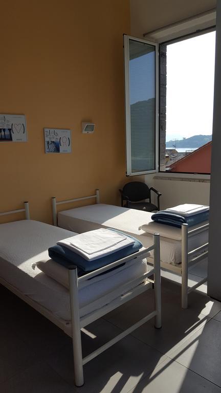 Ostello Porto Venere Luaran gambar